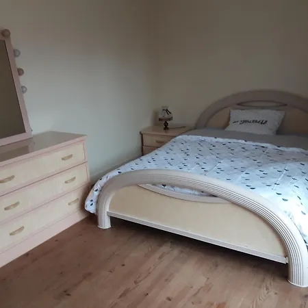 Bed and breakfast Dans T4